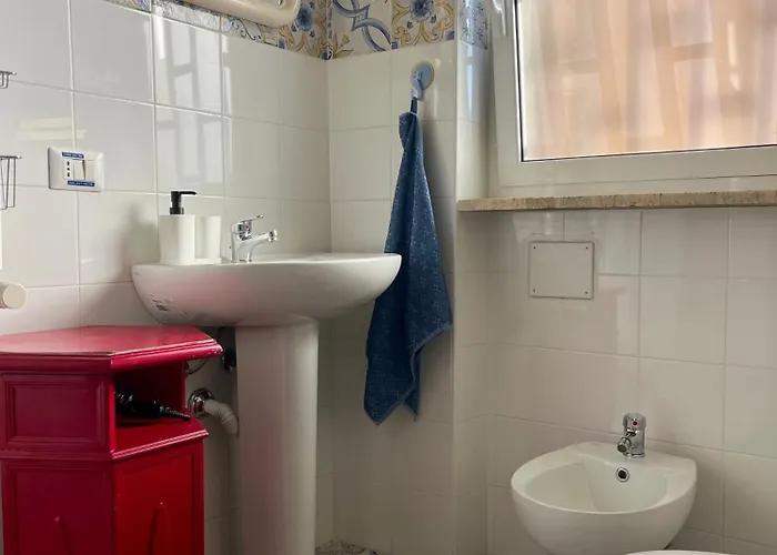 Apartment The Collector's - Station & Park View Bari